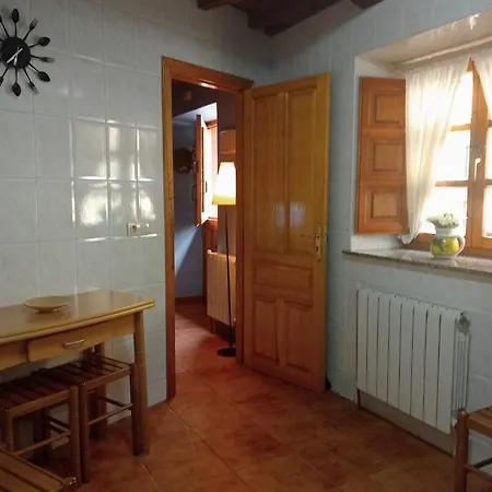 Semesterbostad Casa Villastur *